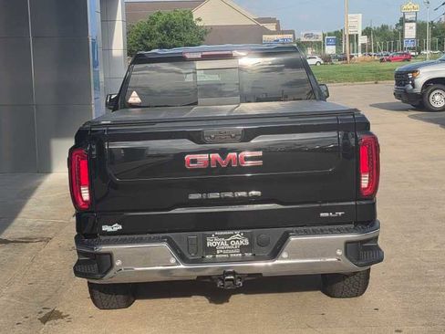 Used 2024 GMC Sierra 1500 SLT w/ SLT Premium Plus Package image 4