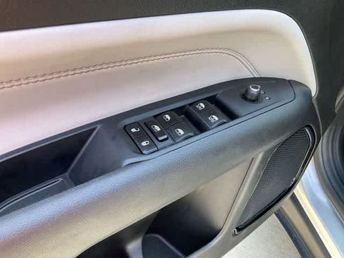 Used 2025 Jeep Compass Limited AWD/4WD image 13