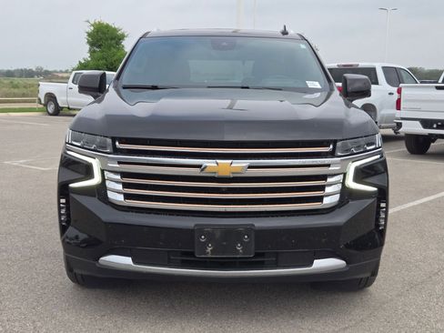 Used 2023 Chevrolet Tahoe High Country AWD/4WD image 8