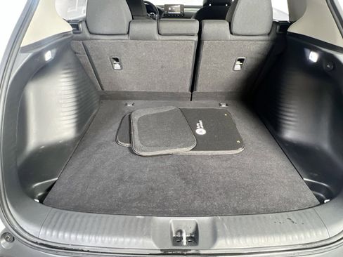 Used 2023 Honda HR-V LX image 23