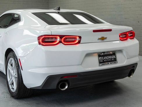 Used 2023 Chevrolet Camaro LT RWD image 34