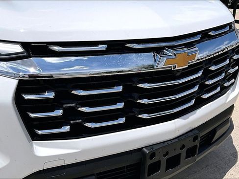 Used 2025 Chevrolet Equinox LT AWD/4WD image 33