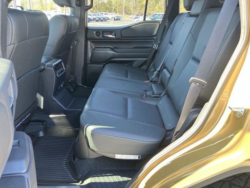 Certified 2024 Toyota Land Cruiser image 27