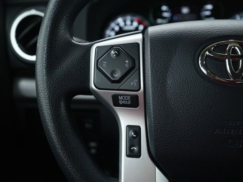 Used 2018 Toyota Tundra SR5 image 23