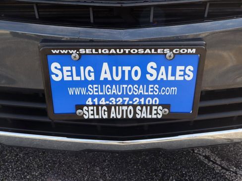 Used 2023 Chevrolet Equinox LT AWD/4WD image 17