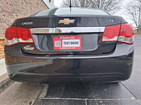 Used 2011 Chevrolet Cruze LT image 4