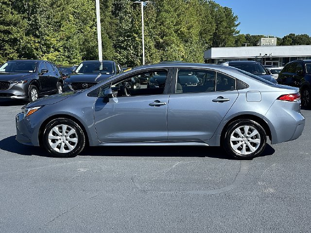 Used 2023 Toyota Corolla LE FWD image 5
