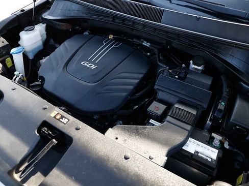 Used 2017 Kia Sorento SX image 60