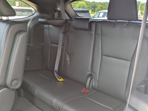 Used 2026 Toyota Highlander XSE AWD/4WD image 13