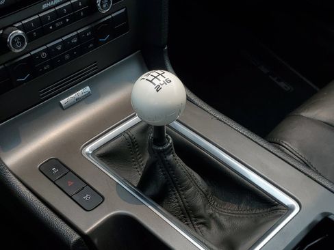 Used 2014 Ford Mustang Shelby GT500 w/ Equipment Group 821A RWD image 20
