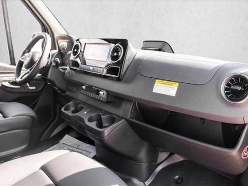 New 2026 Mercedes-Benz Sprinter 2500 image 24