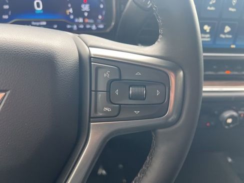 Used 2023 Chevrolet Silverado 1500 LT image 9