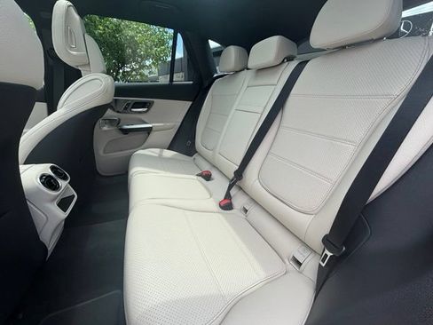 New 2026 Mercedes-Benz GLC 300 4MATIC image 29