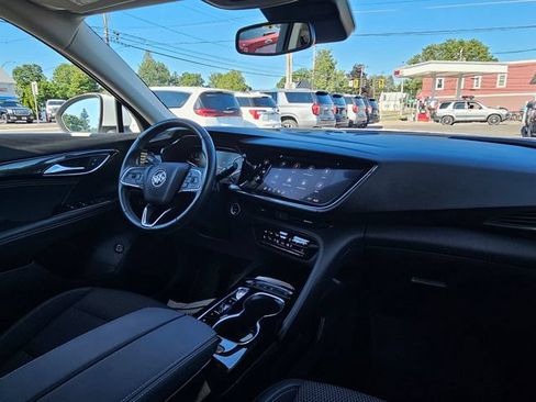 Used 2022 Buick Envision Preferred AWD/4WD image 21