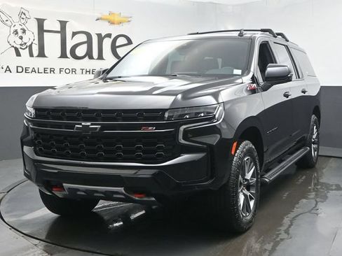Used 2024 Chevrolet Suburban Z71 w/ Off-Road Capability Package AWD/4WD image 7