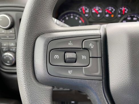 New 2025 Chevrolet Silverado 2500 Custom w/ Custom Value Package image 12