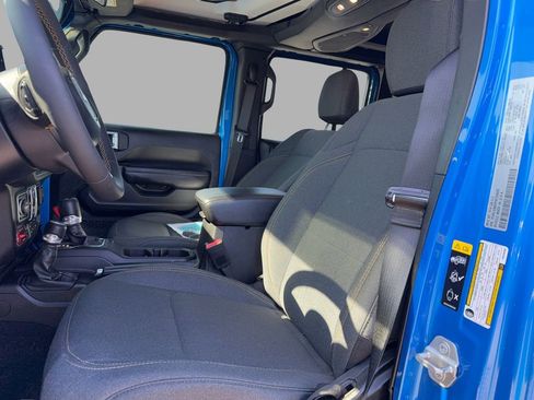 Used 2024 Jeep Wrangler Willys 4xe image 6