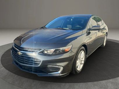 Used 2017 Chevrolet Malibu LT