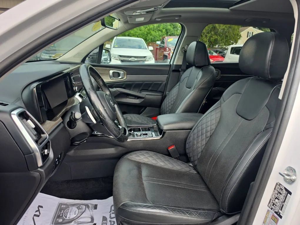 Used 2021 Kia Sorento SX Prestige AWD/4WD image 14