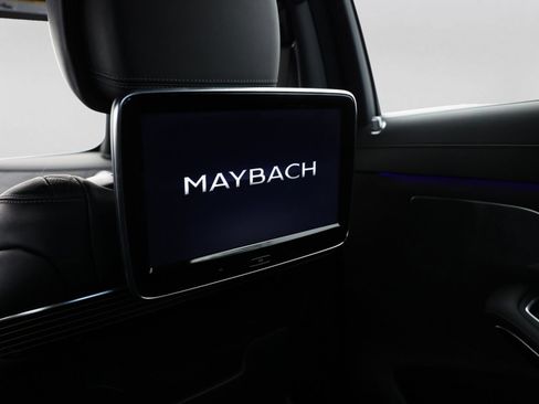 Used 2017 Mercedes-Benz Maybach S 600 image 22