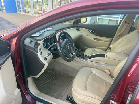Used 2011 Buick LaCrosse CXS w/ Driver Confidence Package FWD image 9
