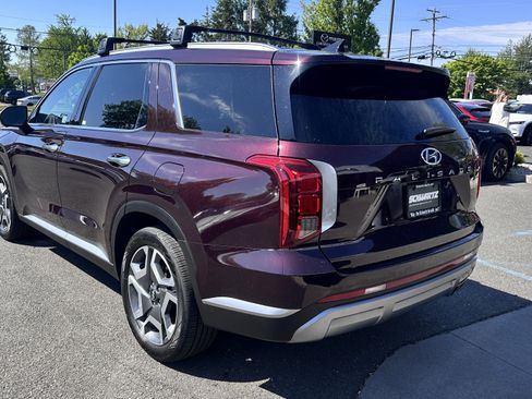 Used 2024 Hyundai Palisade SEL w/ Premium Package AWD/4WD image 5