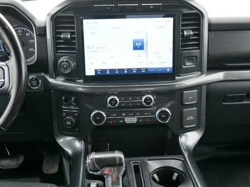 Used 2022 Ford F150 XLT w/ Equipment Group 302A High image 16