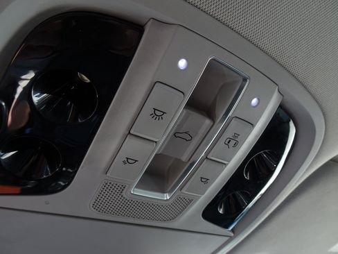 Used 2017 Kia Cadenza Technology FWD image 24