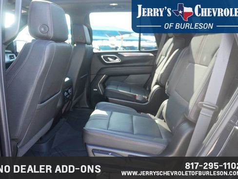 Used 2024 Chevrolet Tahoe RST w/ Luxury Package RWD image 7