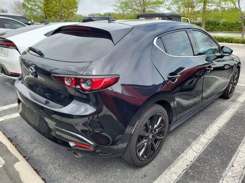 Used 2020 MAZDA MAZDA3 Hatchback w/ Premium Package image 4