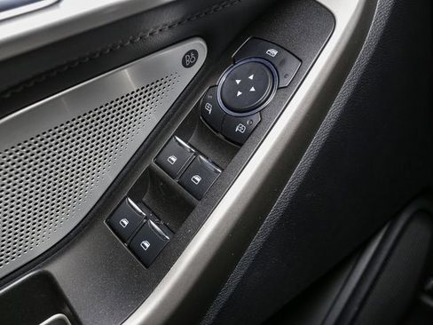 Used 2022 Ford Explorer Limited w/ Limited Technology Package image 37