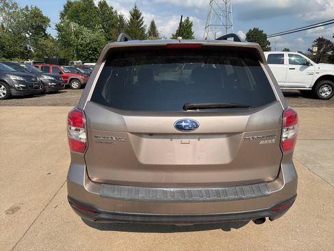 Used 2014 Subaru Forester 2.5i Limited AWD/4WD image 6
