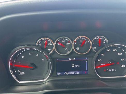 Used 2021 Chevrolet Silverado 2500 LTZ image 11