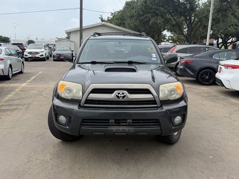 Used 2007 Toyota 4Runner SR5 RWD image 2