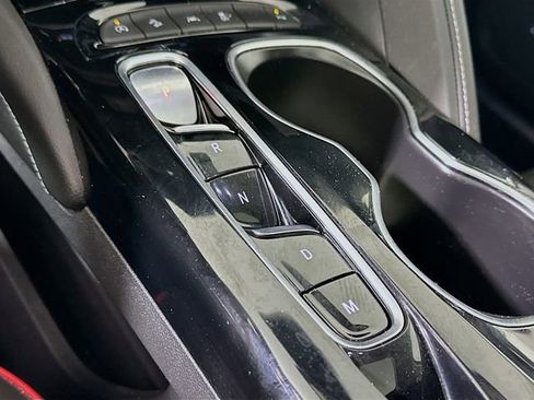 Used 2023 Buick Envision Essence w/ Technology Package I image 18