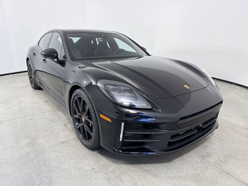 New 2026 Porsche Panamera 4 image 9