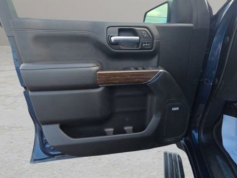 Used 2022 Chevrolet Silverado 1500 High Country w/ Safety Package II image 37