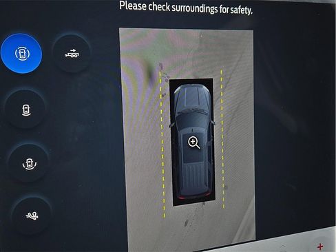 Used 2024 Ford Expedition Timberline image 16