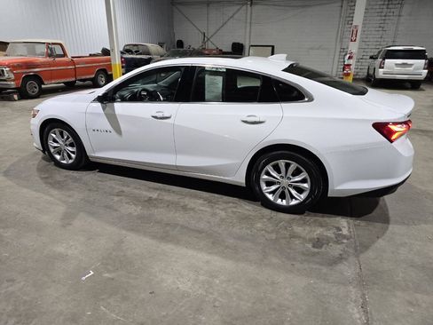 Used 2019 Chevrolet Malibu LT FWD image 7