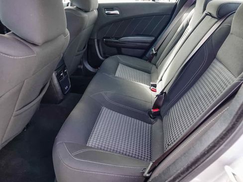 Used 2023 Dodge Charger SXT w/ Blacktop Package image 17