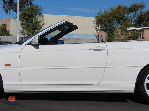 Used 2001 BMW 330Ci Convertible image 18