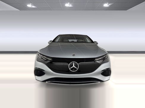 Certified 2023 Mercedes-Benz EQE 500 4MATIC Sedan image 6
