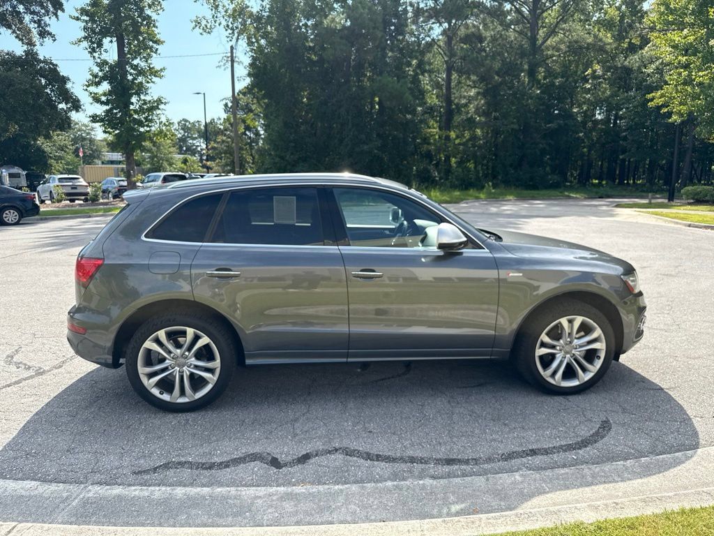 Used 2015 Audi SQ5 Premium Plus w/ Technology Package AWD/4WD image 6