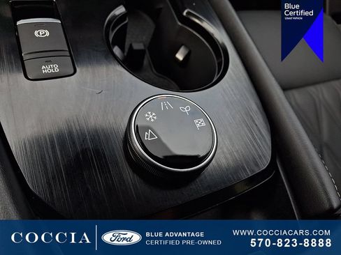 Used 2024 Nissan Rogue Platinum w/ Platinum Premium Package AWD/4WD image 26