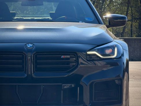 Used 2025 BMW M2 w/ Lighting Package image 8