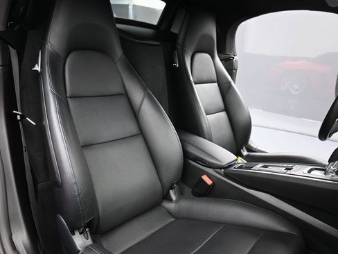 Used 2017 Porsche 718 Boxster image 17