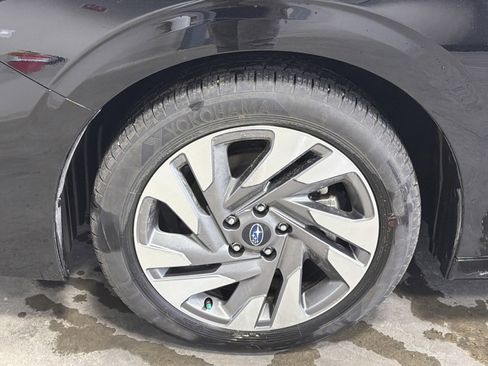 Used 2025 Subaru Legacy Limited image 9