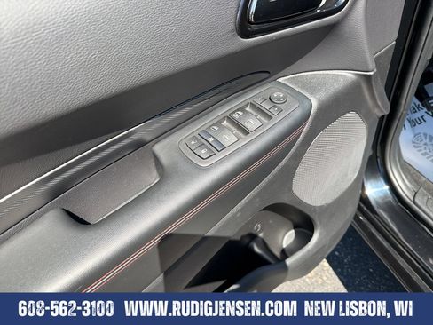 Used 2026 Dodge Durango GT AWD/4WD image 11