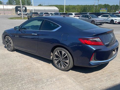 Used 2016 Honda Accord EX image 4