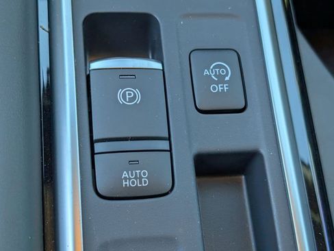 New 2026 Nissan Pathfinder SV FWD image 17